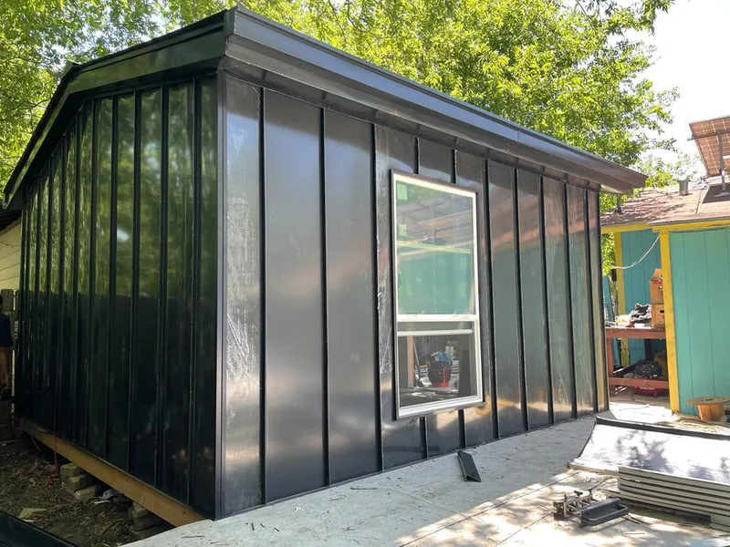 Black standing seam metal wall panels for Roof Inspection in South Pasadena